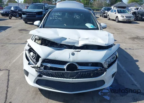 2020 Mercedes-Benz A 220 z USA, uszkodzony, nr VIN W1K3G4EB6LJ202811